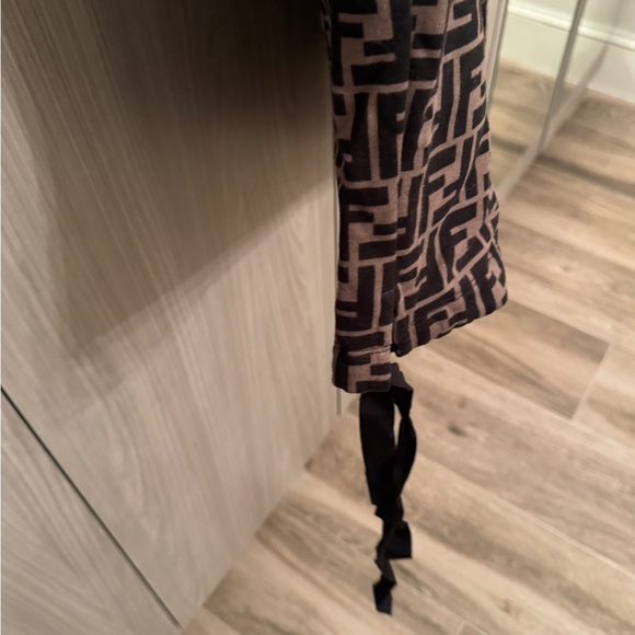 Fendi Brown and Black Logo Sweater - Picture 3 of 5